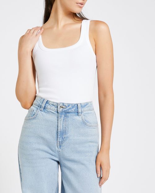 Ribbed Scoop Neck Vest