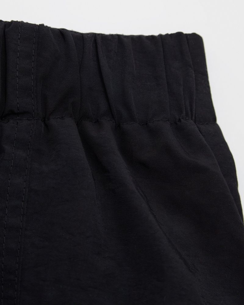 10-11-YRS---Black