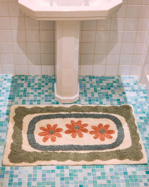 Carolyn Donnelly Eclectic Tufted Bathmat