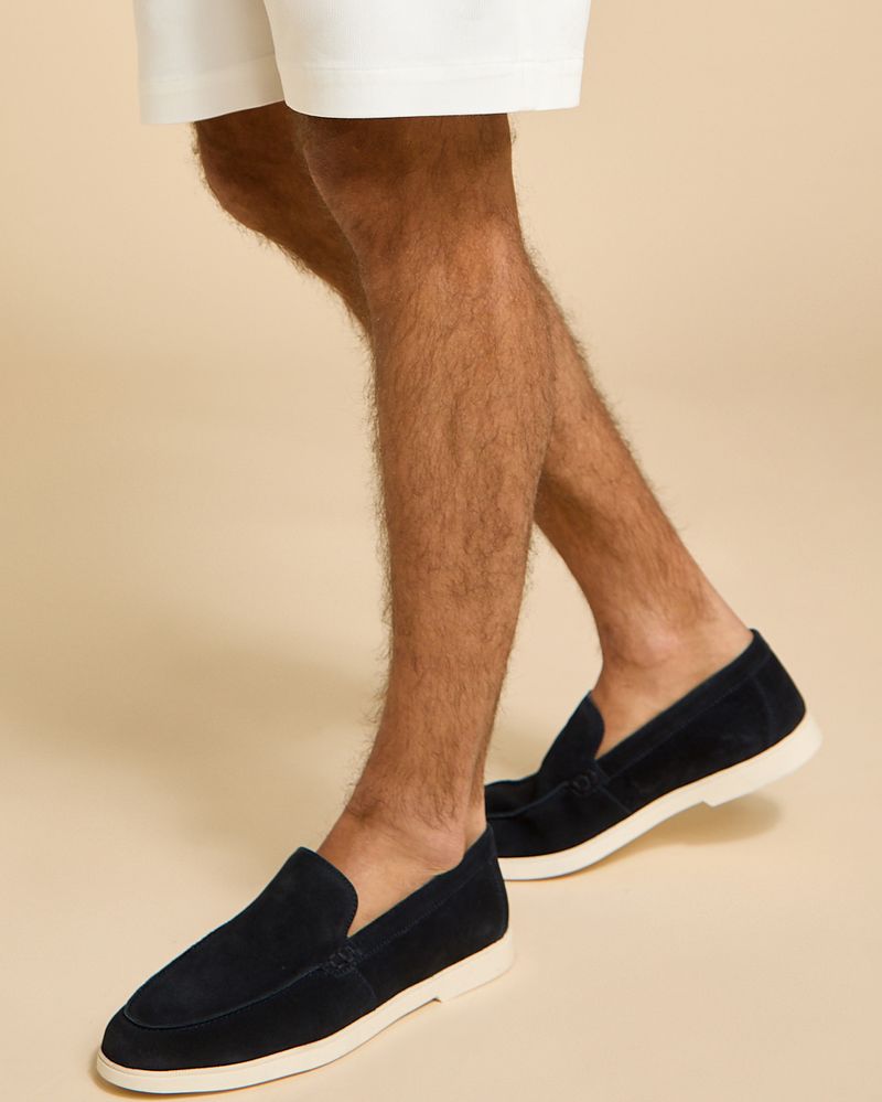 9734286_navy