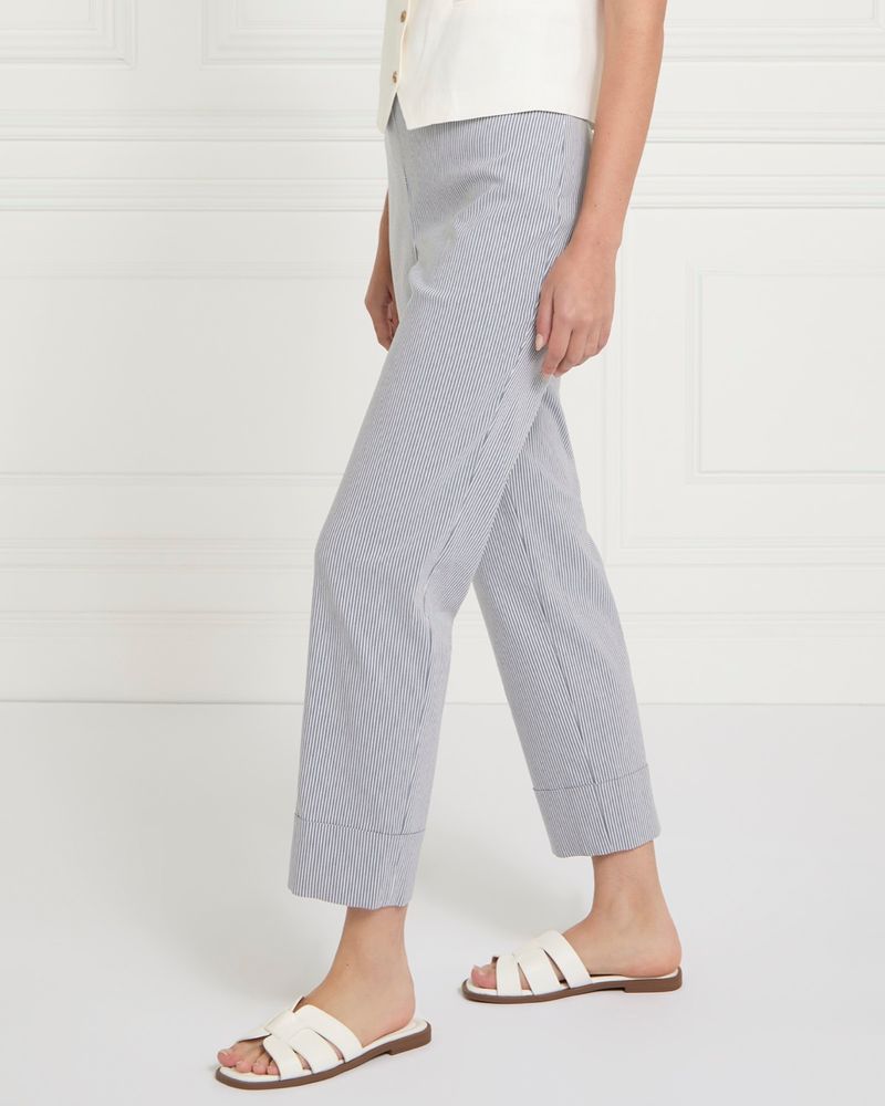 L---Navy-White