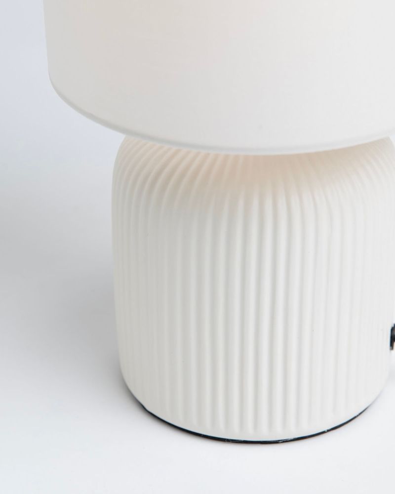 ONE-SIZE---Ivory