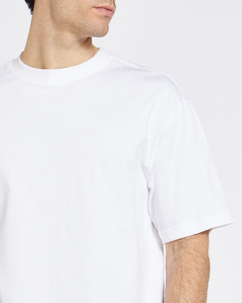 L---White