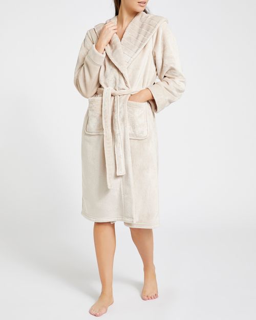 Clipped Shawl Collar Robe