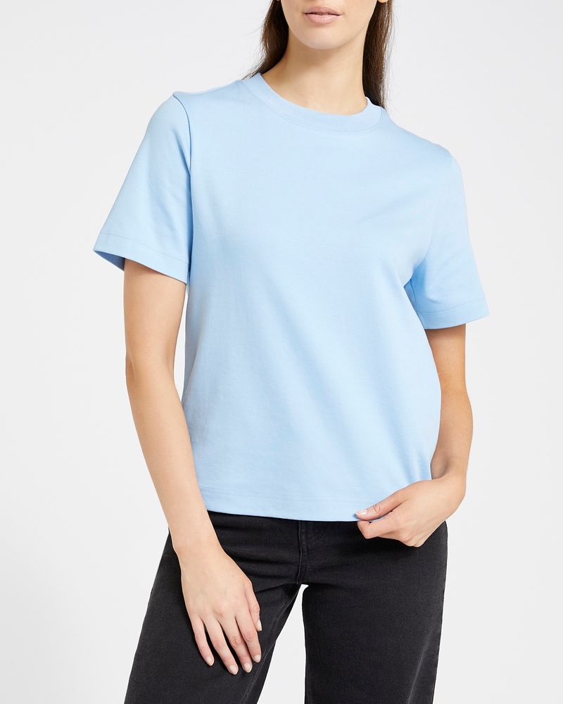 M---Pale-Blue