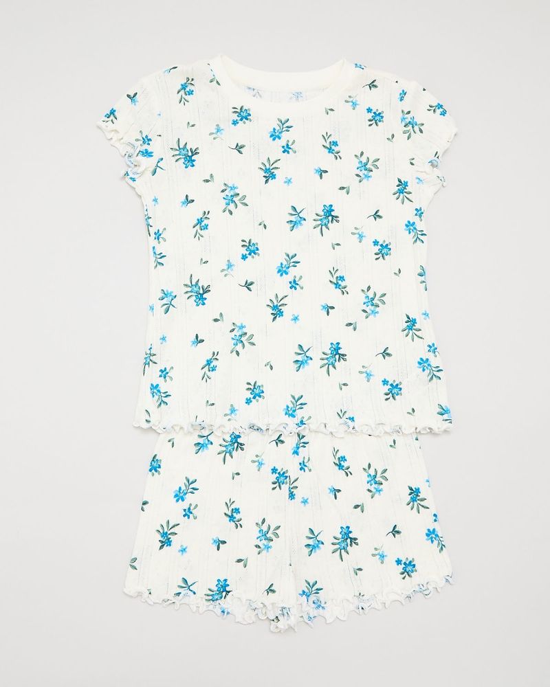 10-11-YRS---Floral