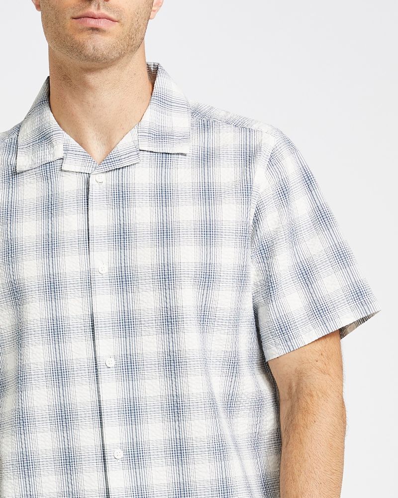 L---Blue-Check