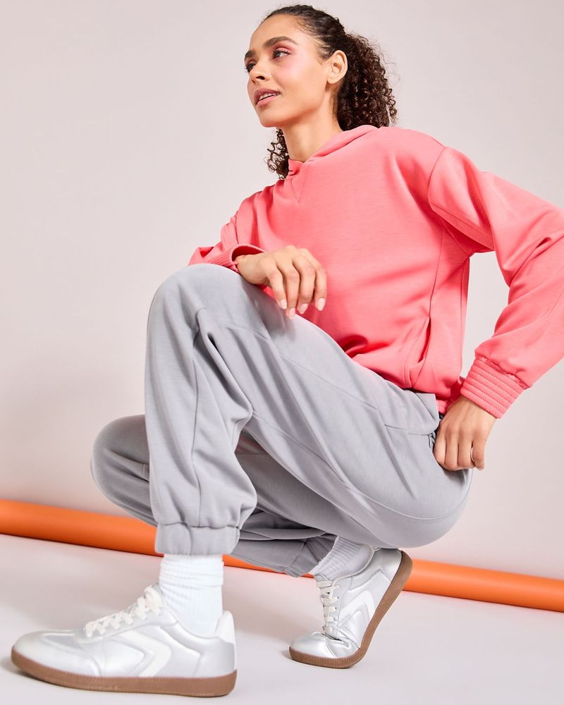 L---Coral