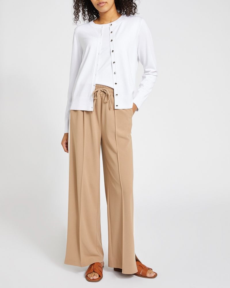 XL---White