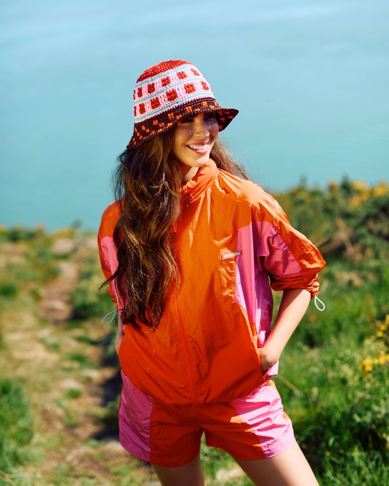 L---Pink