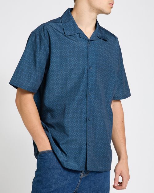 Relaxed Camp Shirt