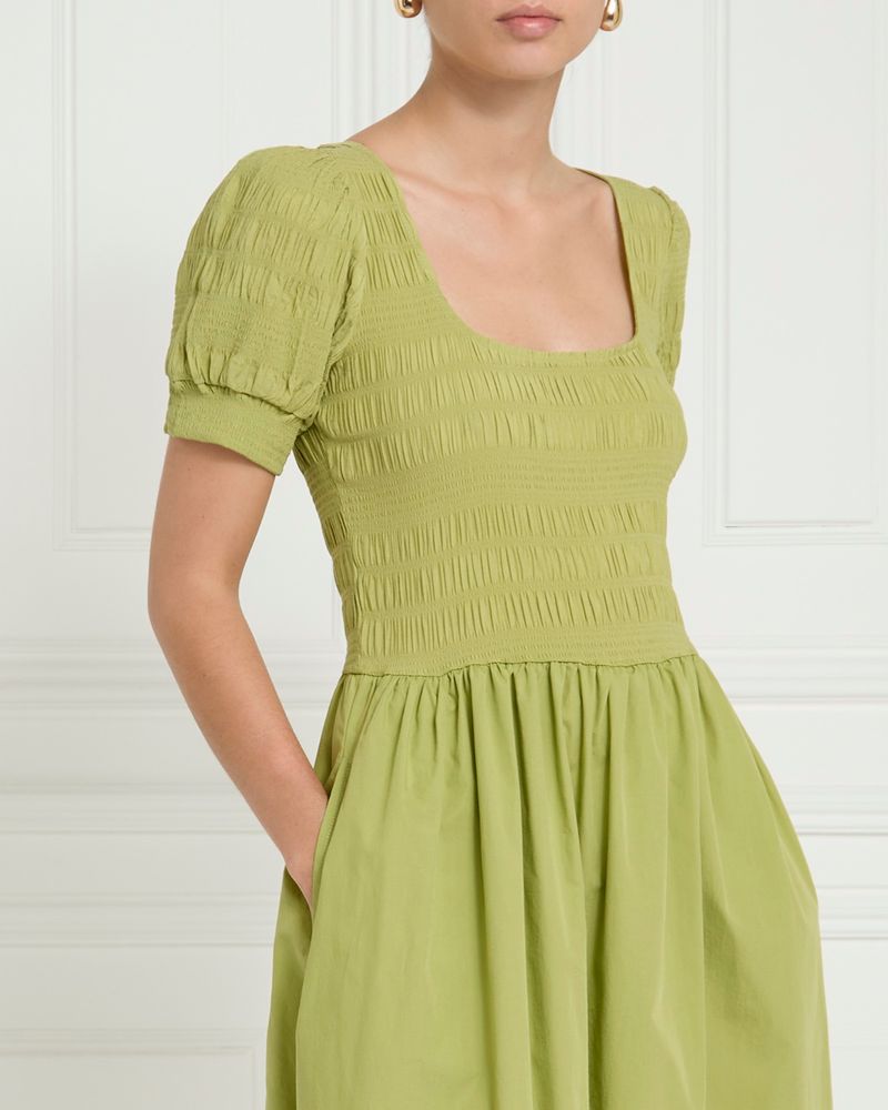 8---Green