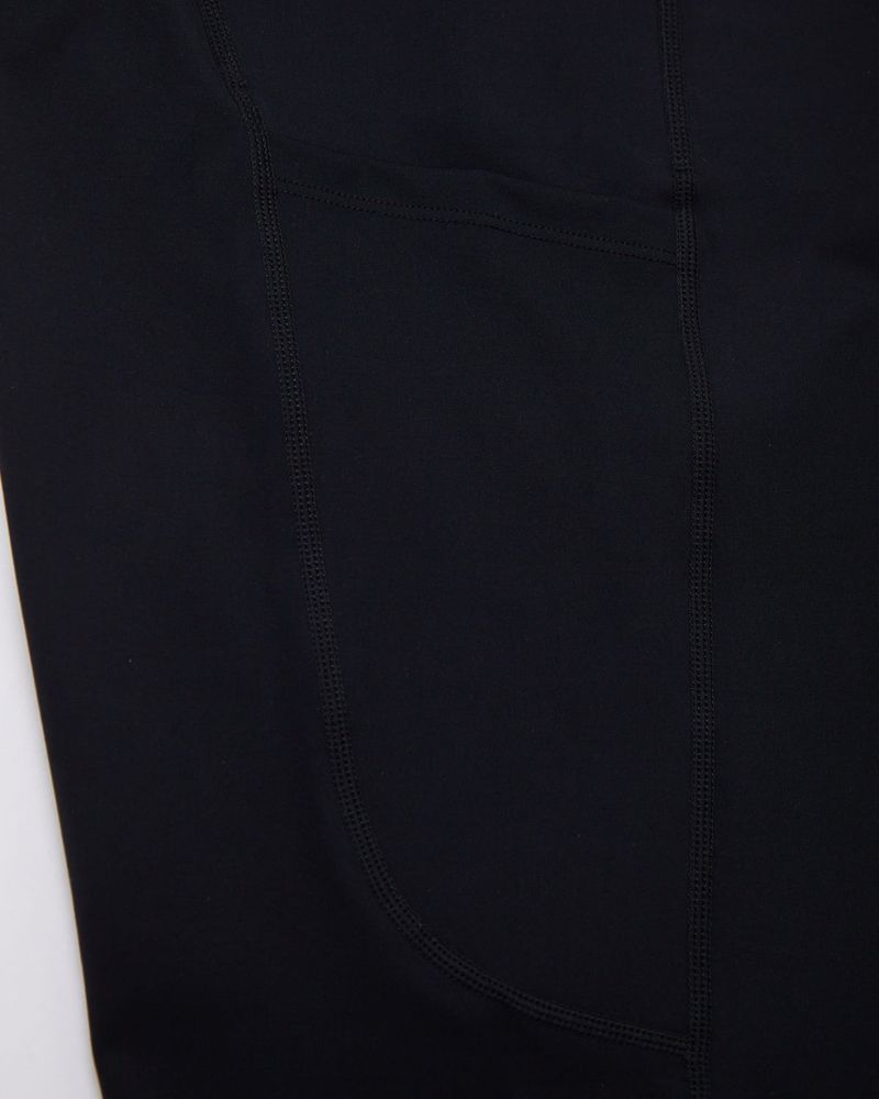 L---Black