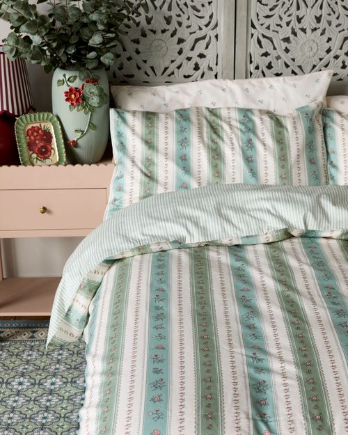 Carolyn Donnelly Eclectic Flower Stripe Duvet