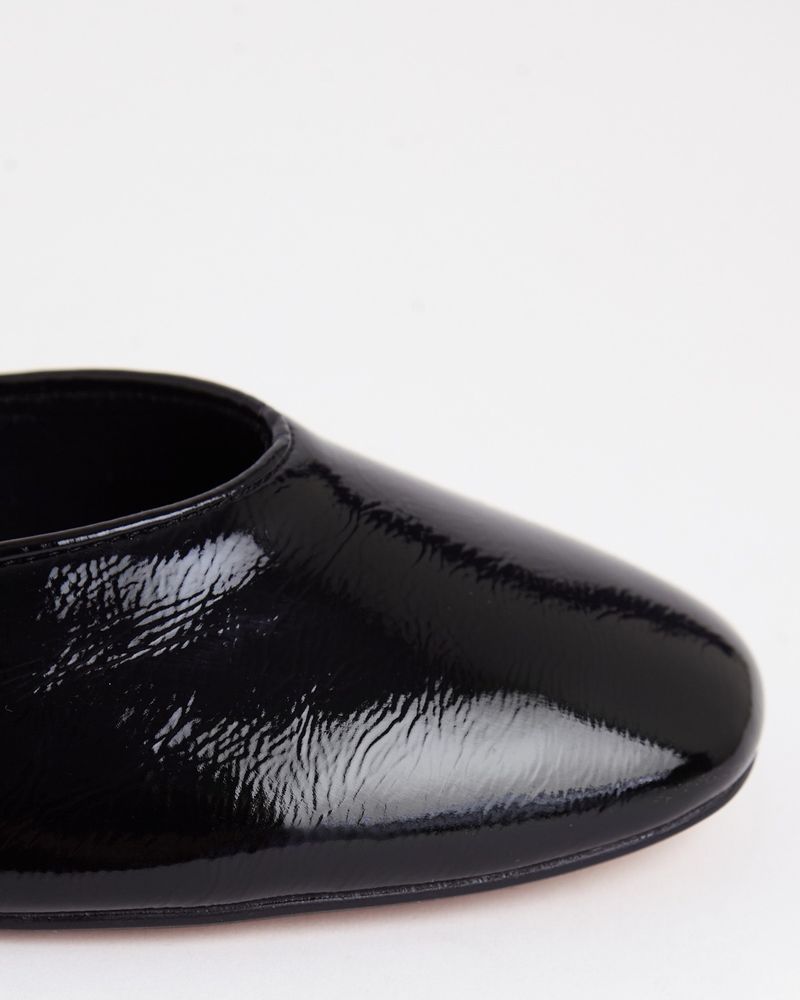 37---Black