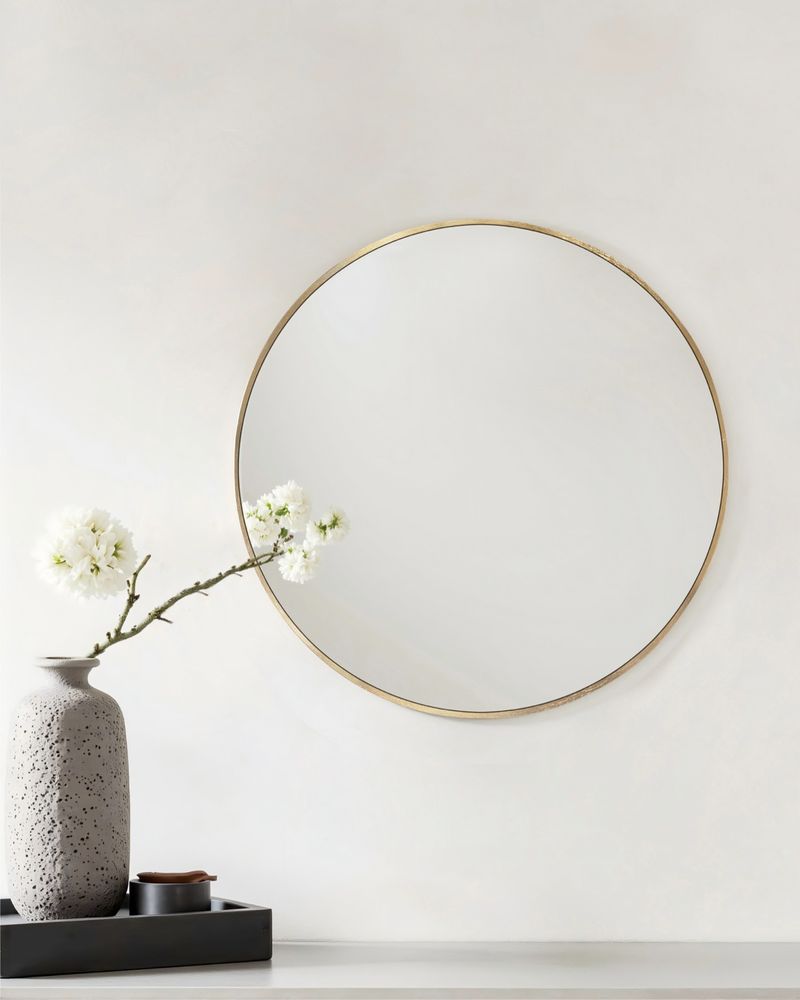 7773571_antique-gold