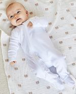 6420695_white