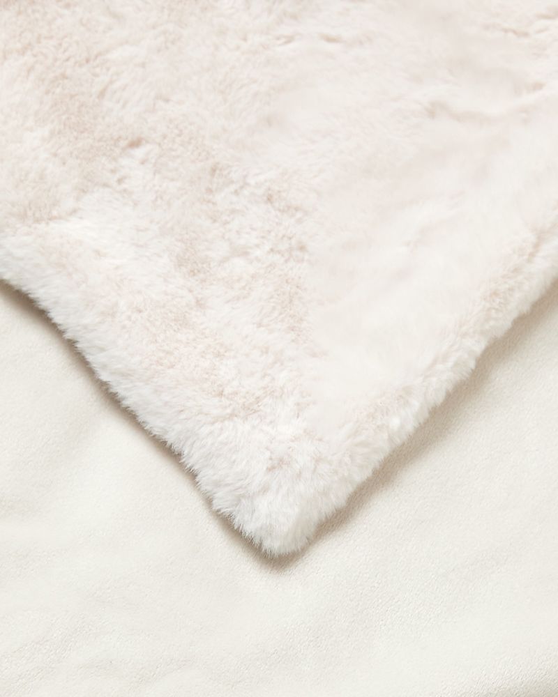 7722190_cream_2