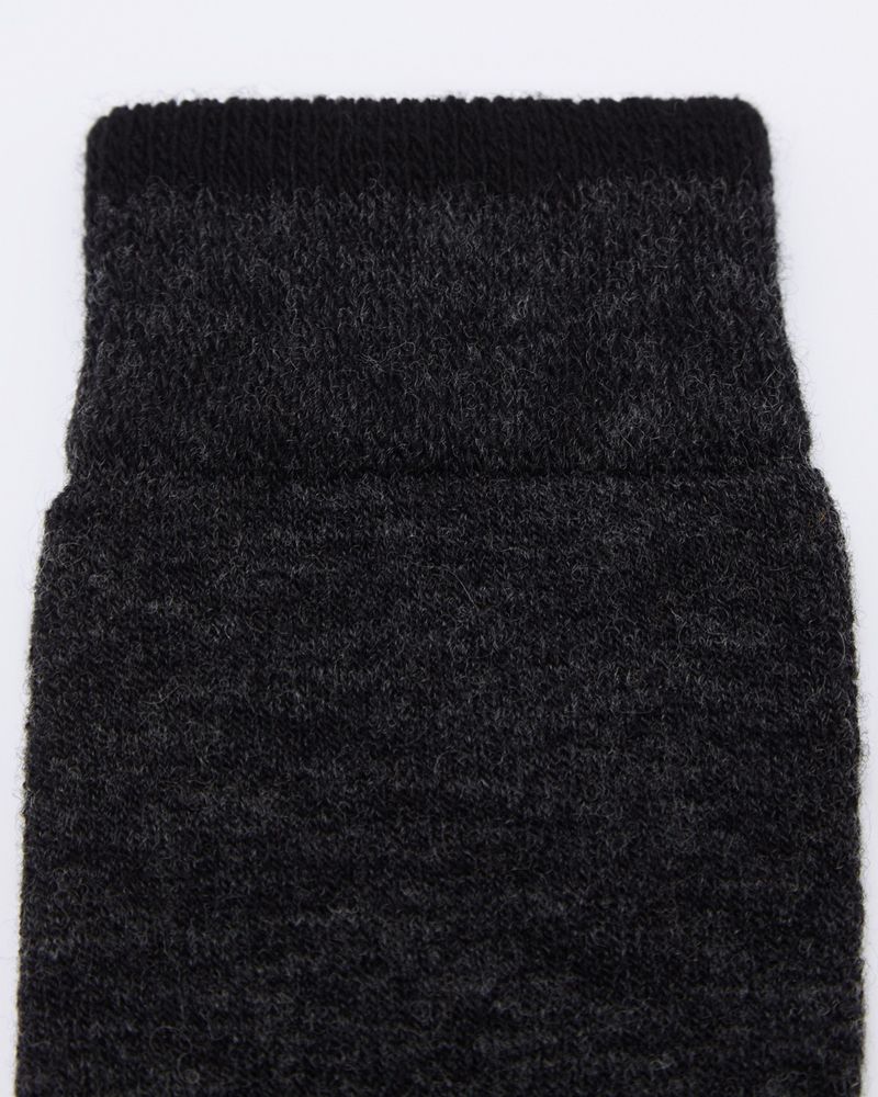 6-11---Black-Multi