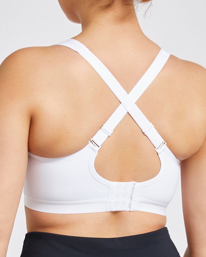 34B---Black-White