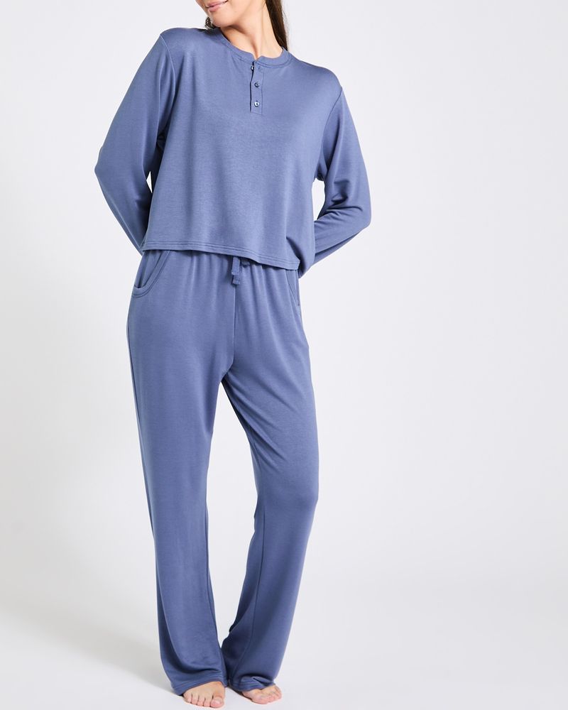 L---Blue