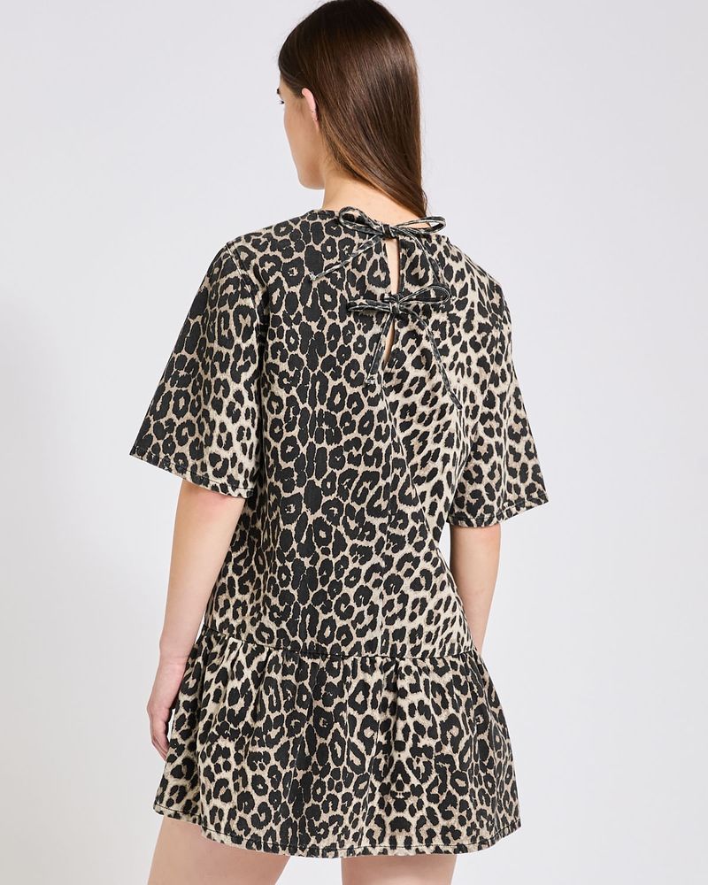 L---Leopard