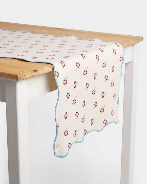 Carolyn Donnelly Eclectic Scallop Printed Runner