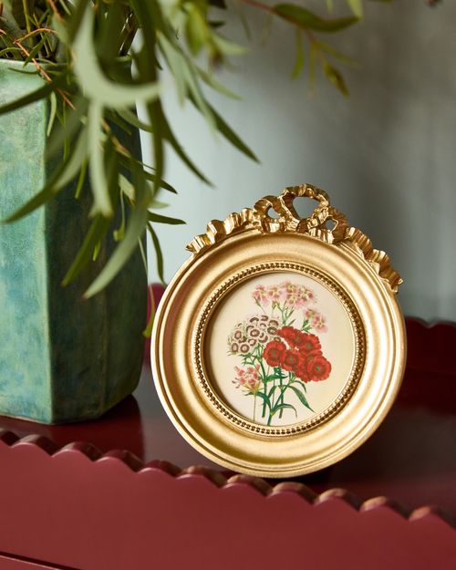 Carolyn Donnelly Eclectic Small Round Frame