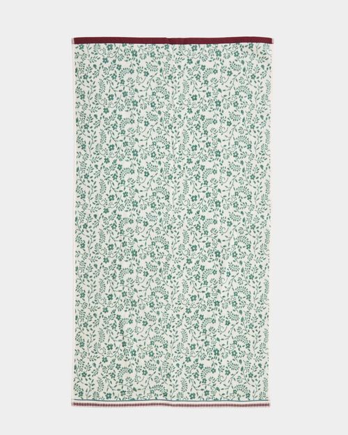 Carolyn Donnelly Eclectic Flower Bath Towel
