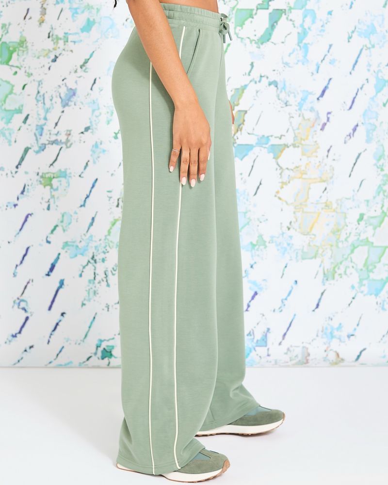 L---Khaki