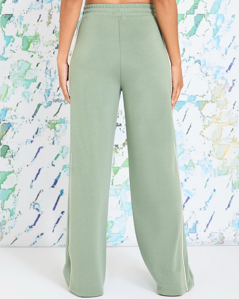 L---Khaki