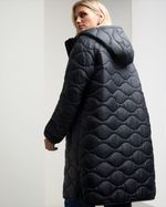 8832123_black_1
