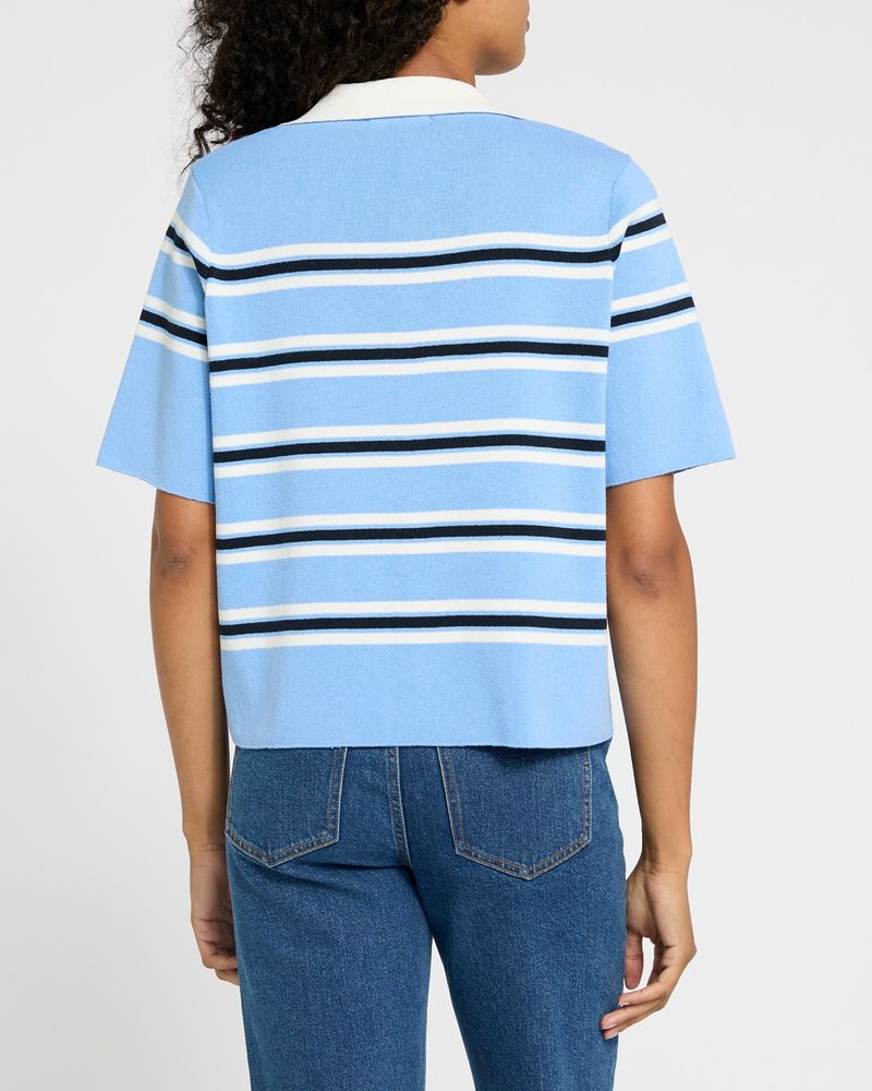 L---Blue-Stripe