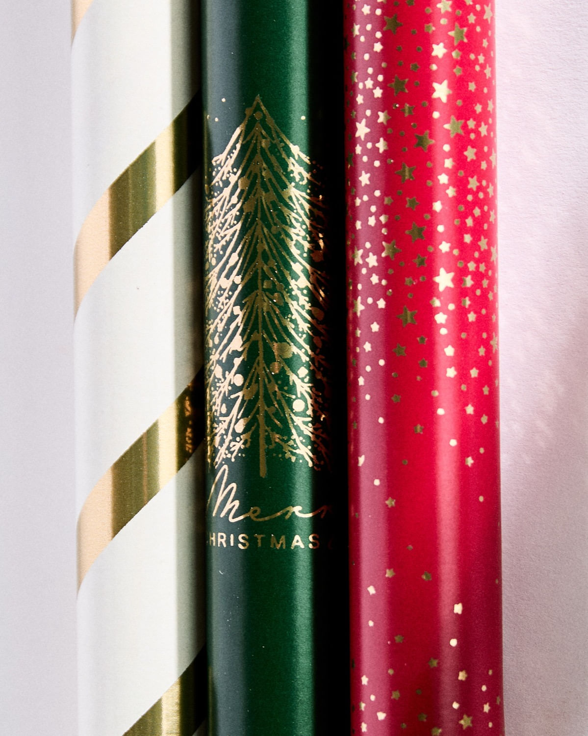 metallic-christmas-wrapping-paper-3-metres-dunnes-stores