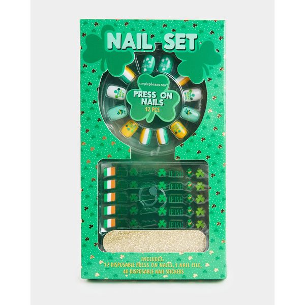St. Patrick's Day Stick On Nail Set