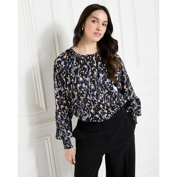 Gallery Lena Printed Blouse